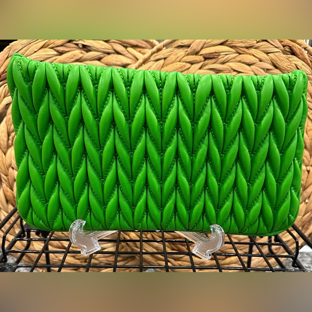 SHIRALEAH JODY ZIP POUCH, GREEN    ✨LIKE NEW✨